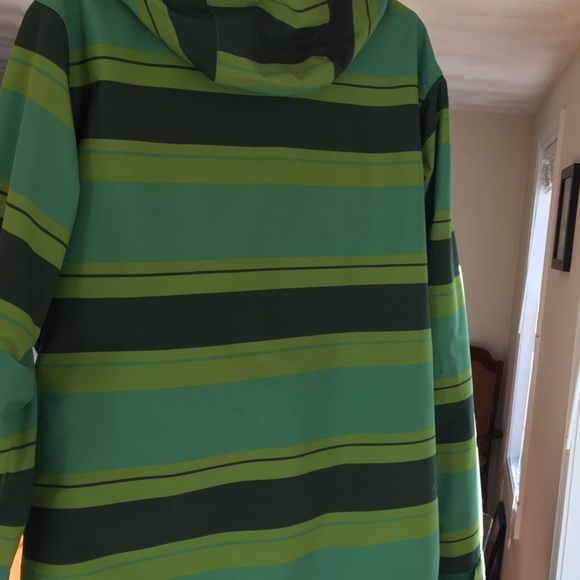 Holden Outerwear. Ski/snowboard jacket. Pre worn. - Picture 2 of 8